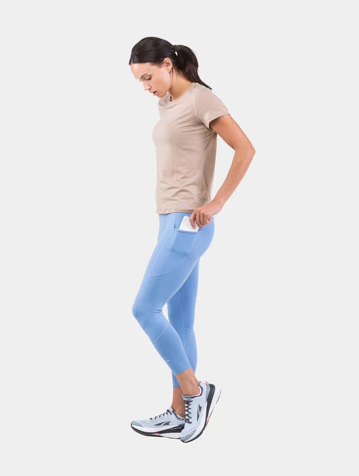 Tech Crop Tight W