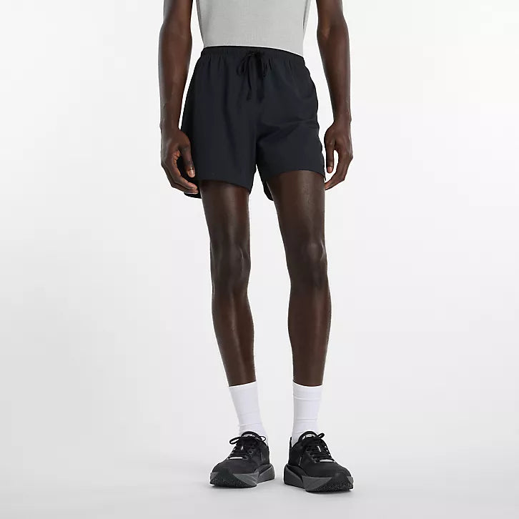NB Essential Short 5" M
